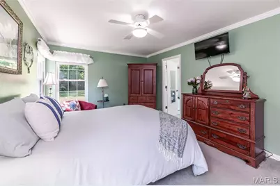 765 Spring Hill Farm Drive, Ballwin, MO 63021 - Photo 20