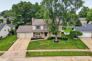15571 Rose Gate Ln, Chesterfield, MO 63017 - Photo 10