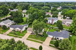 15571 Rose Gate Ln, Chesterfield, MO 63017 - Photo 12