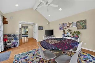 15571 Rose Gate Ln, Chesterfield, MO 63017 - Photo 36