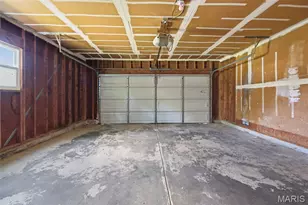 415 Hentschel Pl, Saint Louis, MO 63135 - Photo 16