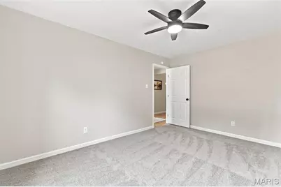 12 Scarlet Oak Court, Lake Saint Louis, MO 63367 - Photo 8