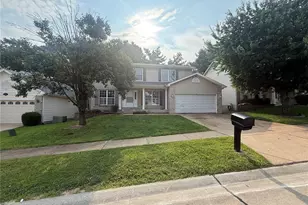 4516 Southridge Pines Dr, Saint Louis, MO 63128 - Photo 1