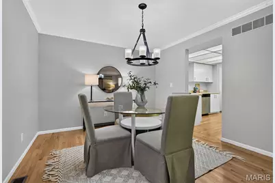 13152 Royal Pines Drive #4, Saint Louis, MO 63146 - Photo 4