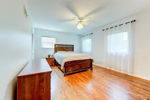 8016 Davis Dr, Saint Louis, MO 63105 - Photo 28