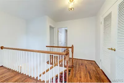 8016 Davis Drive, Saint Louis, MO 63105 - Photo 28
