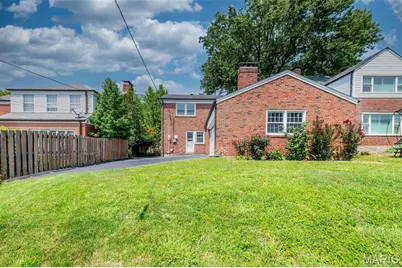 8016 Davis Drive, Saint Louis, MO 63105 - Photo 46