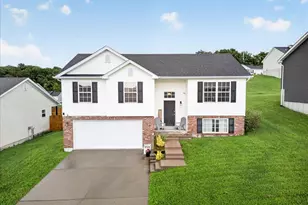 8 Somerfield Dr, Union, MO 63084 - Photo 2