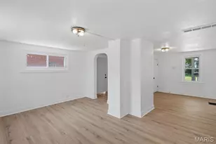 7721 W Ranken Ave, Richmond Heights, MO 63117 - Photo 8