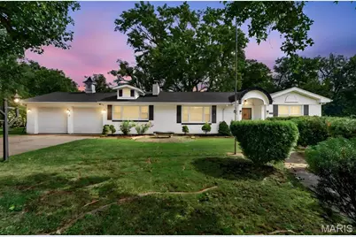 8217 Cadillac Lane, Berkeley, MO 63134 - Photo 2