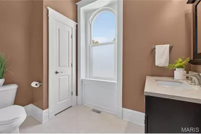 3940 Shaw Boulevard, Saint Louis, MO 63110 - Photo 20