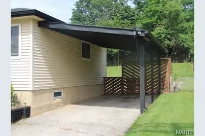 9438 Tiber Drive, Affton, MO 63123 - Photo 14