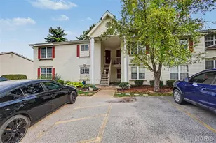 745 Sugar Glen Dr, Saint Peters, MO 63376 - Photo 2