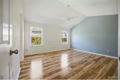 12137 Fahrpark Lane, Saint Louis, MO 63146 - Photo 14