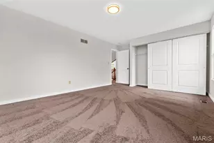 5510 Hennessey Ct, Saint Louis, MO 63139 - Photo 34