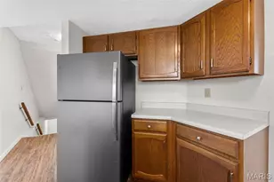 5510 Hennessey Ct, Saint Louis, MO 63139 - Photo 12