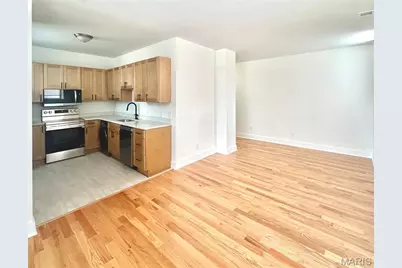 5630 Pershing Avenue #10, Saint Louis, MO 63112 - Photo 4