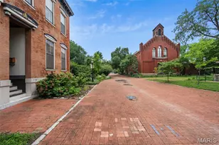 1322 S 10th St, Saint Louis, MO 63104 - Photo 4