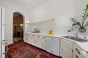 1322 S 10th St, Saint Louis, MO 63104 - Photo 14