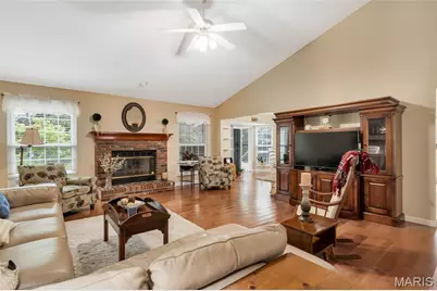 56 Destin Court, Saint Charles, MO 63303 - Photo 12