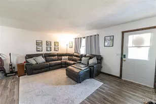 706 Apple Ave, New Melle, MO 65013 - Photo 4