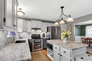 706 Summer Top Cir, Fenton, MO 63026 - Photo 14