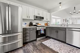 418 Harby Dr, Wentzville, MO 63385 - Photo 8