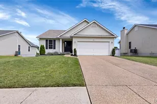 418 Harby Dr, Wentzville, MO 63385 - Photo 40