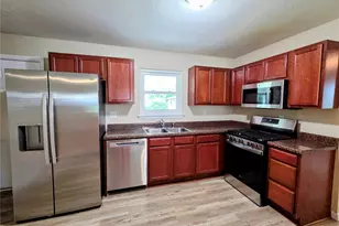 911 St Paul Ln, Unincorporated, MO 63366 - Photo 2