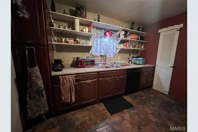 490 Skyview Drive, Washington, MO 63638 - Photo 12