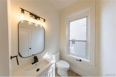 4431 Norfolk Ave Avenue, Saint Louis, MO 63110 - Photo 10