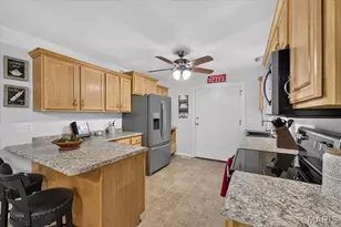 5572 Timberline Cir, Hillsboro, MO 63050 - Photo 10