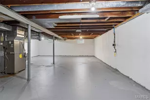 1160 Howdershell Rd, Saint Louis, MO 63031 - Photo 16