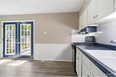1160 Howdershell Road, Saint Louis, MO 63031 - Photo 8
