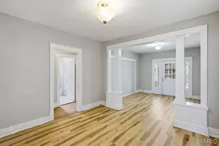3322 N Hanley Rd, Saint Louis, MO 63121 - Photo 8