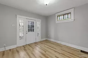 3322 N Hanley Rd, Saint Louis, MO 63121 - Photo 6