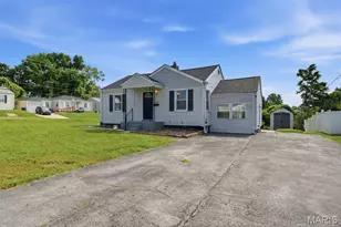 3166 O Hare Dr, Saint Ann, MO 63074 - Photo 2