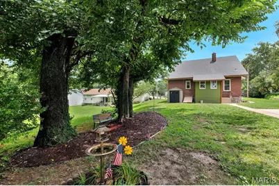 915 N Kingshighway Street, Saint Charles, MO 63301 - Photo 28