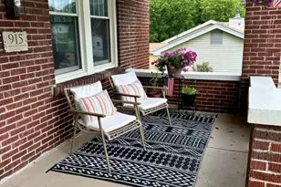 915 N Kingshighway St, Saint Charles, MO 63301 - Photo 6