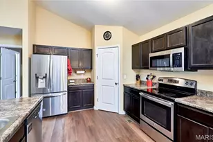 548 Long Train Dr, Troy, MO 63379 - Photo 16