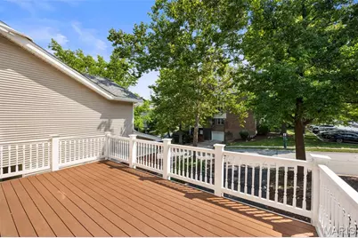 1005 Nobleman Drive, Creve Coeur, MO 63146 - Photo 22