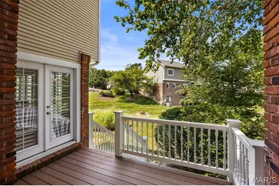 1005 Nobleman Drive, Creve Coeur, MO 63146 - Photo 24
