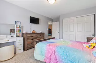 228 Burrograss Dr, Wentzville, MO 63385 - Photo 32