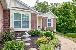 9852 Sand Castle Dr, Pevely, MO 63070 - Photo 2