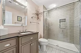 1455 Forest View Dr, Warson Woods, MO 63122 - Photo 24