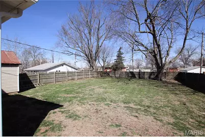 209 W Madison Avenue, Robertsville, MO 65066 - Photo 24