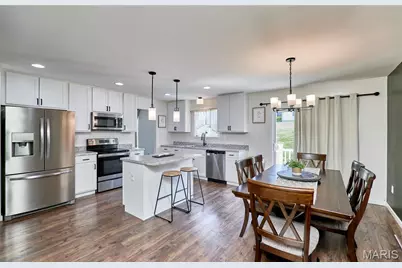 224 Quiet Bend Drive, Wentzville, MO 63385 - Photo 2