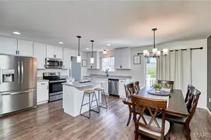 224 Quiet Bend Dr., Wentzville, MO 63385 - Photo 2
