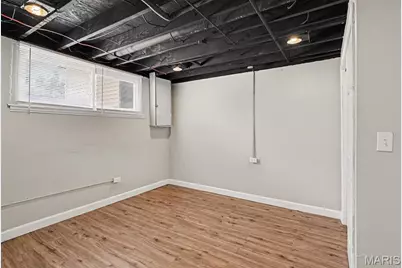 1530 Loveland Drive, Florissant, MO 63031 - Photo 18