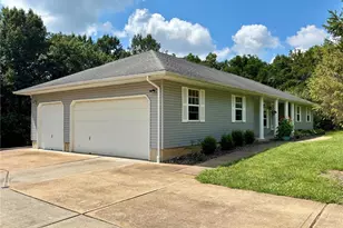 15 Oak Valley Dr, Washington, MO 63090 - Photo 6